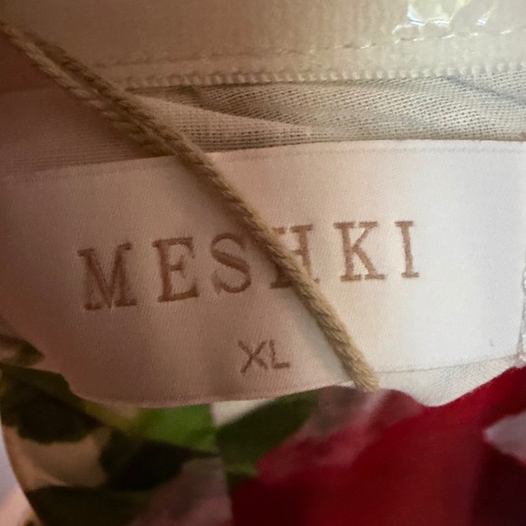 Meshki Floral Midi Dress - Red and Green - Picture 7 of 9